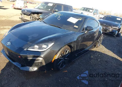 2022 Toyota Gr86 Premium z USA, uszkodzony, nr VIN JF1ZNBE14N9752606